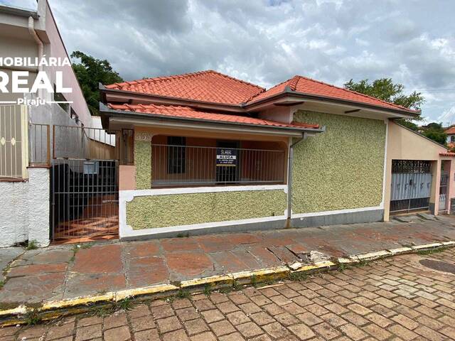 #81 - Casa para Locação em Piraju - SP