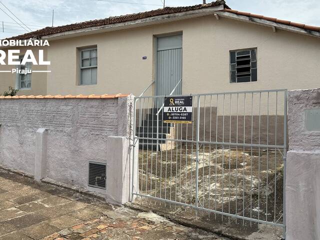 #109 - Casa para Locação em Piraju - SP - 1