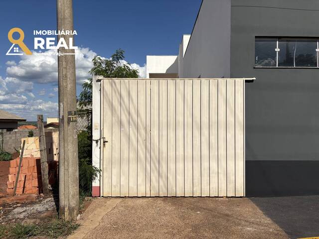 #160 - Casa para Locação em Piraju - SP