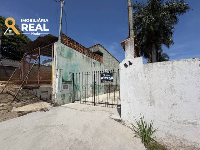 #169 - Casa para Locação em Piraju - SP